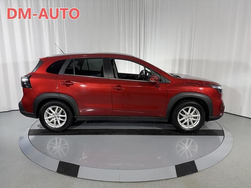 Käytetty Suzuki SX4 S-Cross GL 102 HP (75 kW) 2023 Punainen Katumaasturi