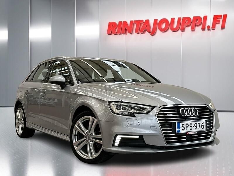 Käytetty 2020 Audi A3 Sportback e-tron Business Viistoperä | 14 880 € (Supertarjous) - Kuva 1/4