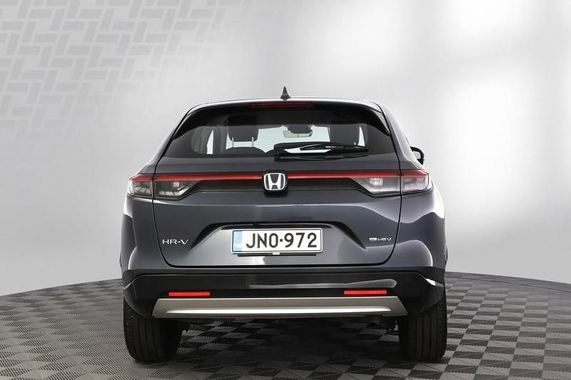 Käytetty Honda HR-V Advance 131 HP (96 kW) 2022 Harmaa Katumaasturi