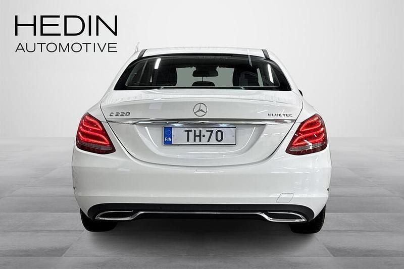 Käytetty Mercedes C220 Business 170 HP (125 kW) 2014 Sedan