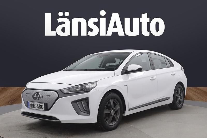 Käytetty 2020 Hyundai Ioniq Comfort Viistoperä | 15 490 € (Perustarjous) - Kuva 1/2