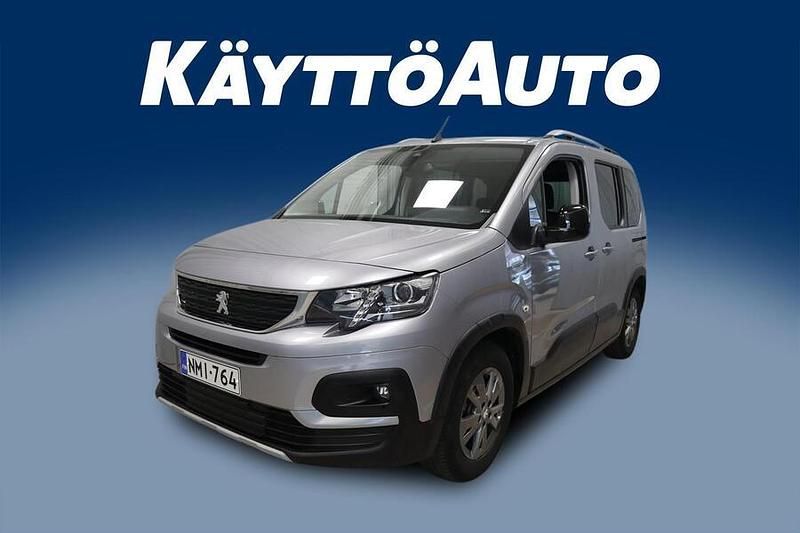 Käytetty Peugeot e-Rifter Allure 100 kW (136 HP) 2022 Harmaa Tila-auto