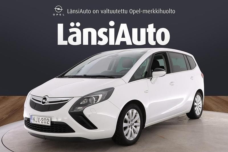 Käytetty Opel Zafira Tourer drive 140 HP (102 kW) 2015 Tila-auto