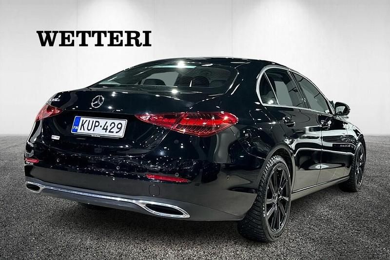 Käytetty Mercedes C300e Business 204 HP (150 kW) 2022 Musta Sedan