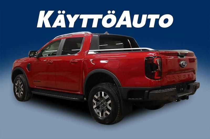 Käytetty Ford Ranger Wildtrack 188 HP (138 kW) 2025 Punainen Nouto