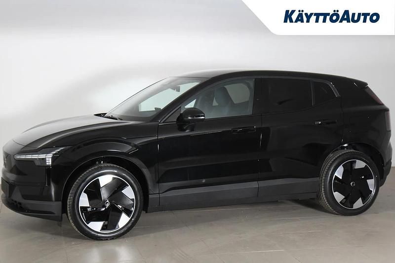 Uusi Volvo EX30 Plus 200 kW (272 HP) 2026 Onyx black met Katumaasturi