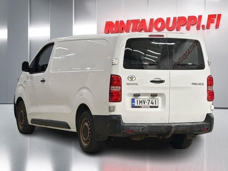 Käytetty Toyota Proace 122 HP (89 kW) 2018 Tila-auto
