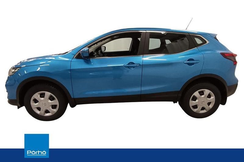 Käytetty Nissan Qashqai City 116 HP (85 kW) 2017 Sininen Katumaasturi