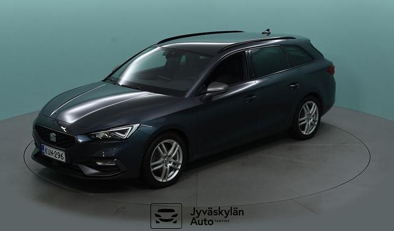 Käytetty Seat Leon FR 150 HP (110 kW) 2021 Harmaa Farmari