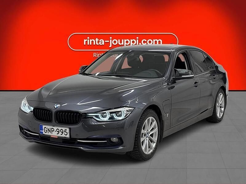 Käytetty 2017 BMW 330e Comfort Edition Sedan | 14 900 € (Perustarjous) - Kuva 1/3