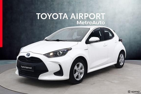 Käytetty Toyota Yaris Active 114 HP (83 kW) 2021 Valkoinen Viistoperä