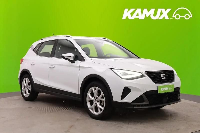 Käytetty Seat Arona FR 110 HP (80 kW) 2024 Valkoinen Katumaasturi