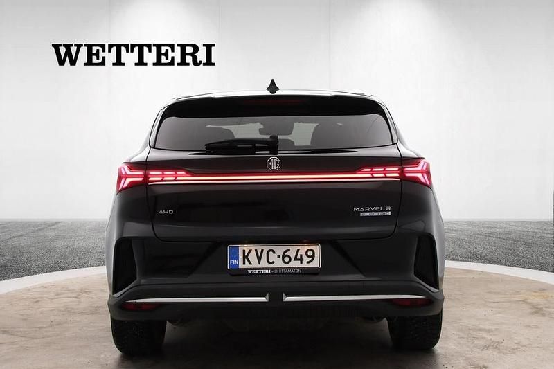Käytetty MG Marvel R Performance 211 kW (288 HP) 2023 Musta Katumaasturi