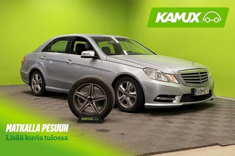 Käytetty Mercedes 220 AMG 170 HP (125 kW) 2012 Sininen Sedan