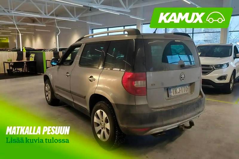 Käytetty Skoda Yeti Adventure 110 HP (80 kW) 2012 Katumaasturi