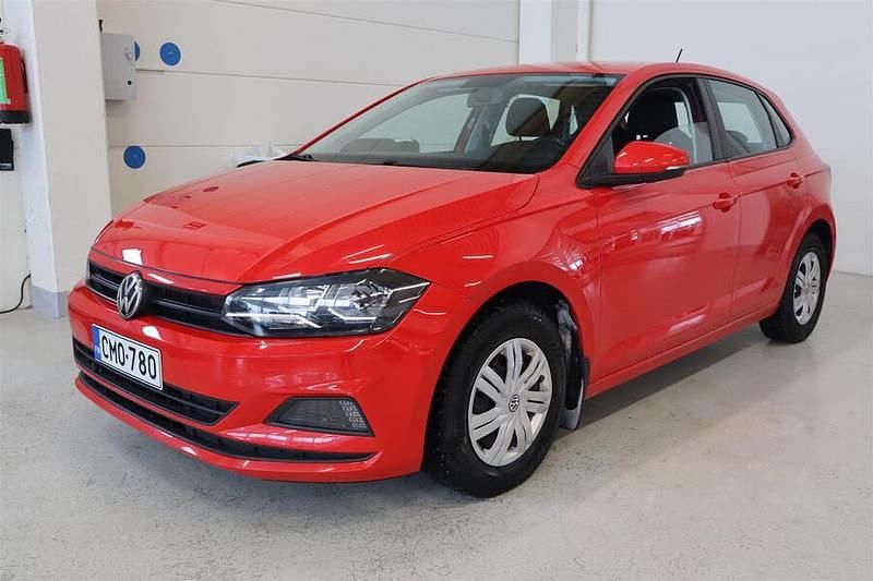 Käytetty VW Polo Trendline 80 HP (58 kW) 2019 Punainen Viistoperä
