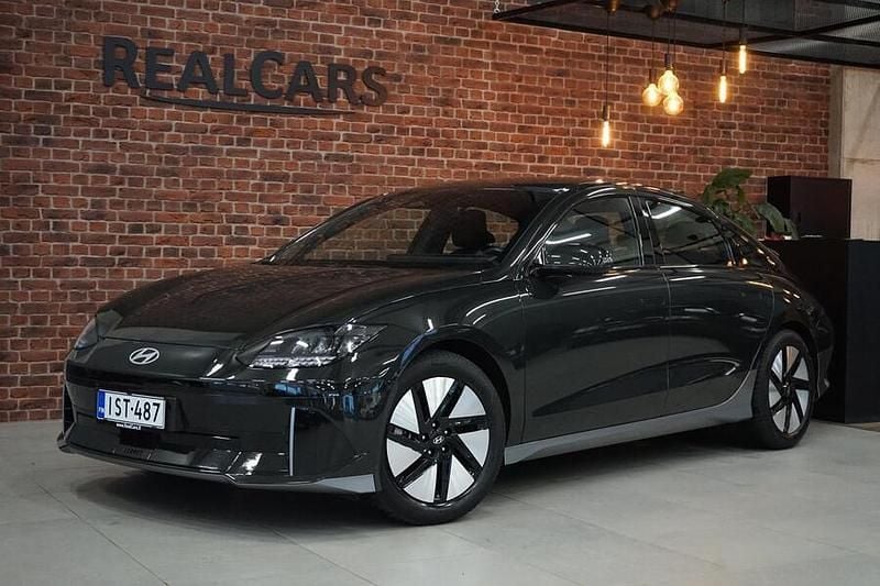 Käytetty 2023 Hyundai Ioniq 6 Dynamiq Sedan | 29 800 € (Perustarjous) - Kuva 1/4