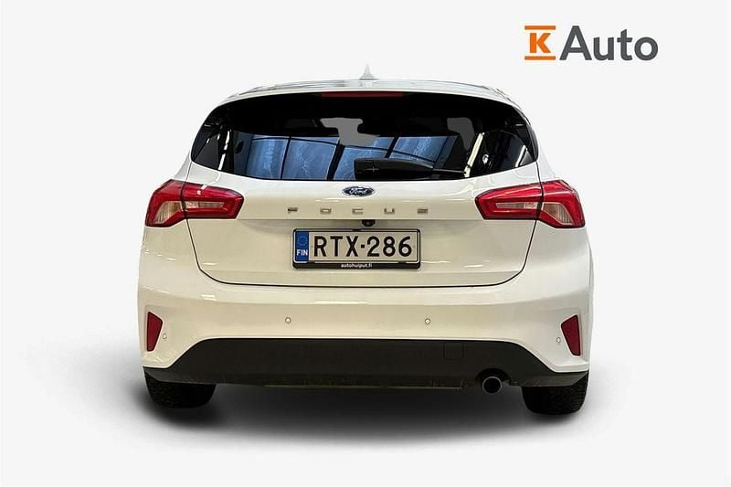 Käytetty Ford Focus Trend 125 HP (91 kW) 2019 Valkoinen Viistoperä