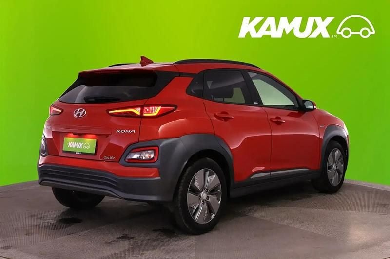 Käytetty Hyundai Kona Comfort 100 kW (136 HP) 2021 Oranssi Katumaasturi