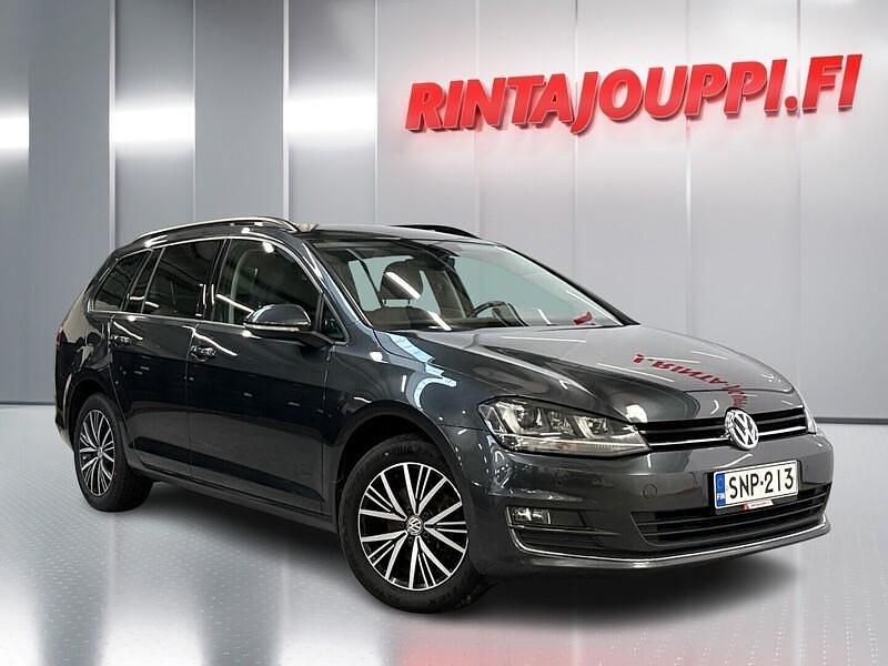 Harmaa Käytetty 2017 VW Golf VII Allstar Farmari | 16 270 € (Perustarjous) - Kuva 1/4