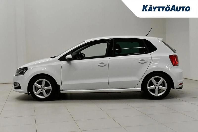 Käytetty VW Polo Highline 110 HP (80 kW) 2014 Valkoinen Viistoperä