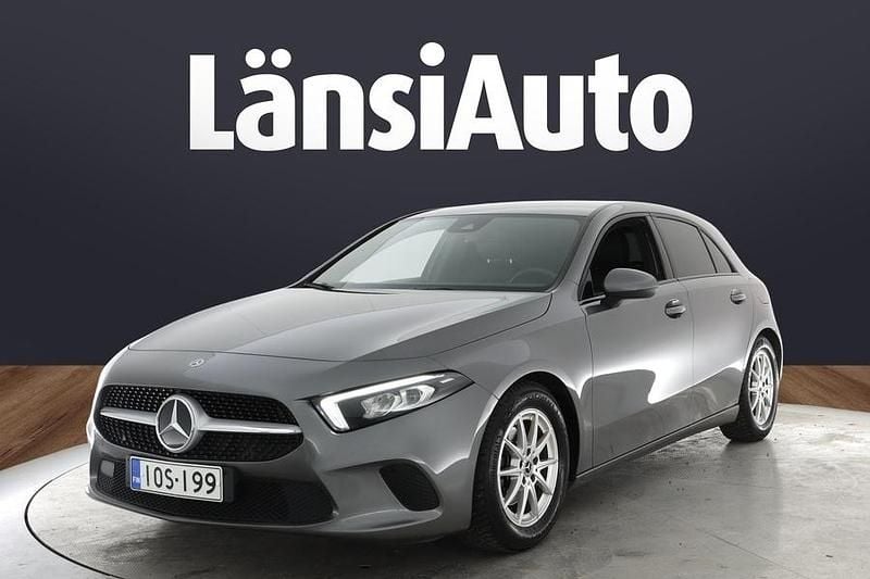 Harmaa Käytetty 2019 Mercedes A180 Business Viistoperä | 19 980 € (Hyvä tarjous) - Kuva 1/1