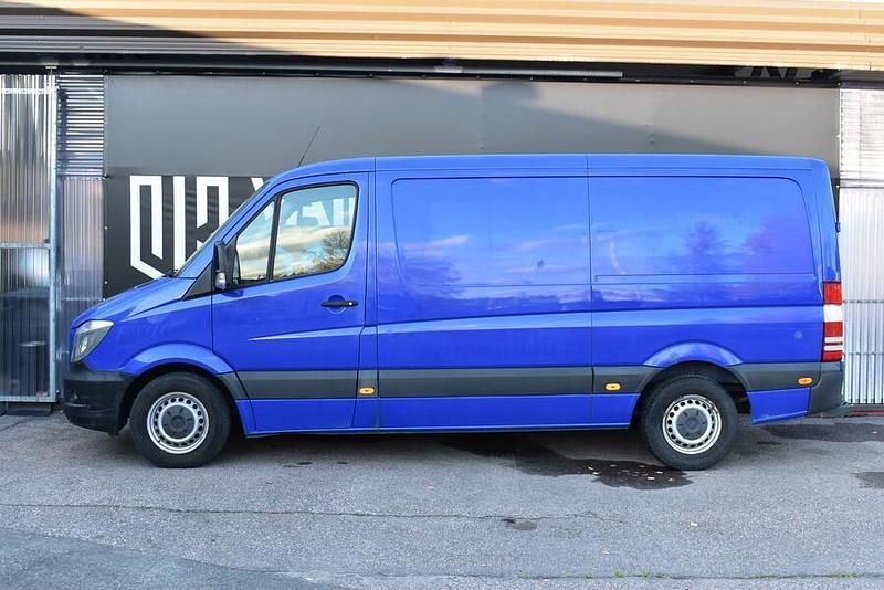 Käytetty Mercedes Sprinter 129 HP (94 kW) 2015 Van