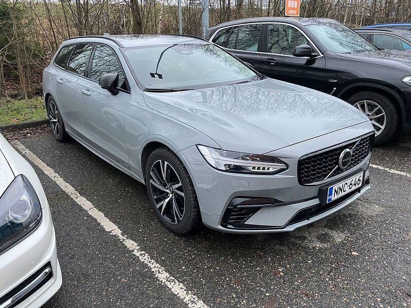 Käytetty 2024 Volvo V90 Performance Farmari | 49 800 € (Hieman kallis) - Kuva 1/4