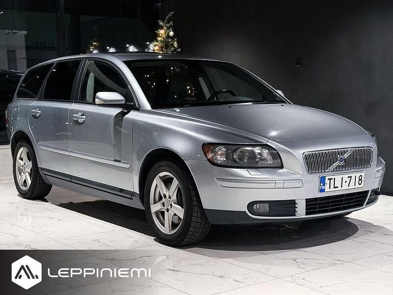 Käytetty Volvo V50 220 HP (161 kW) 2006 Farmari