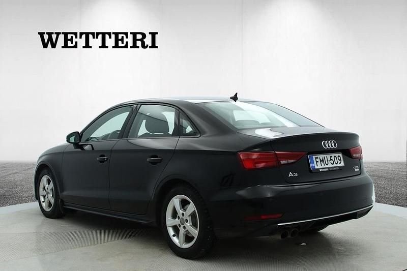 Käytetty Audi A3 Business 150 HP (110 kW) 2017 Sedan