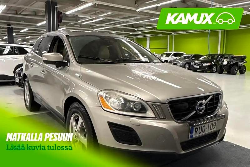 Käytetty 2012 Volvo XC60 Katumaasturi | 15 780 € (Kallis) - Kuva 1/3