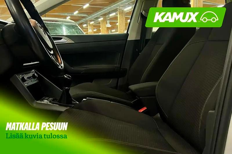Käytetty VW Polo Comfortline 95 HP (69 kW) 2018 Valkoinen Viistoperä