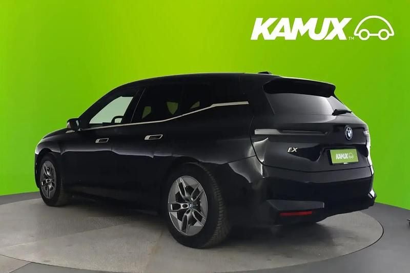 Käytetty BMW iX Sport Line 239 kW (326 HP) 2022 Musta Katumaasturi