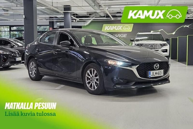 Musta Käytetty 2020 Mazda 3 Vision Sedan | 19 400 € (Hyvä tarjous) - Kuva 1/4