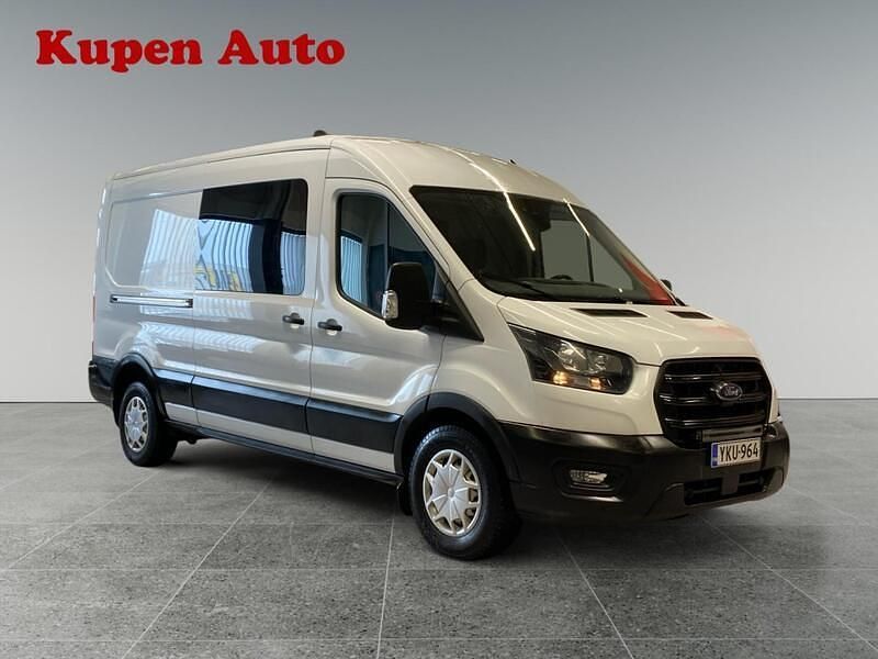 Käytetty Ford Transit Trend 170 HP (125 kW) 2022 Van