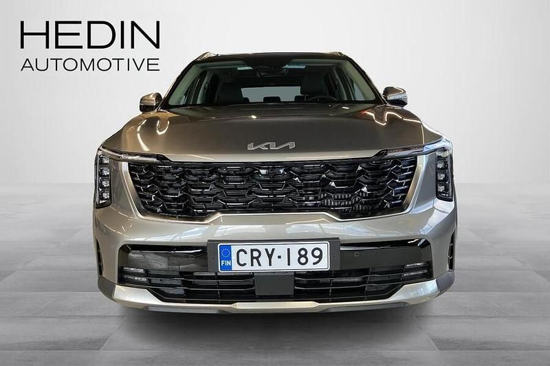 Käytetty Kia Sorento 253 HP (186 kW) 2025 Harmaa Katumaasturi