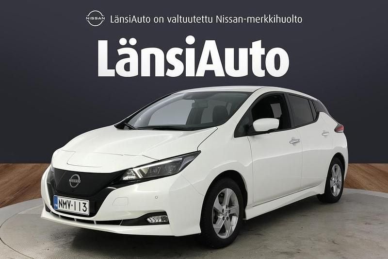 Käytetty Nissan Leaf 360º 110 kW (150 HP) 2022 Valkoinen Viistoperä