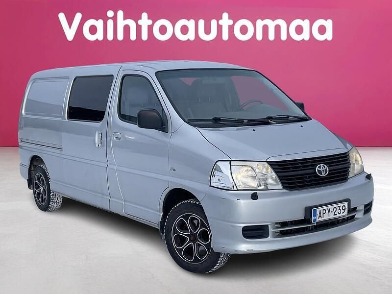 Käytetty Toyota HiAce 95 HP (69 kW) 2008 Van