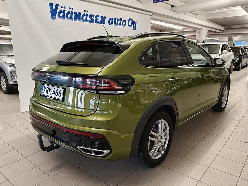 Käytetty VW Taigo Business 150 HP (110 kW) 2022 Vihreä Katumaasturi