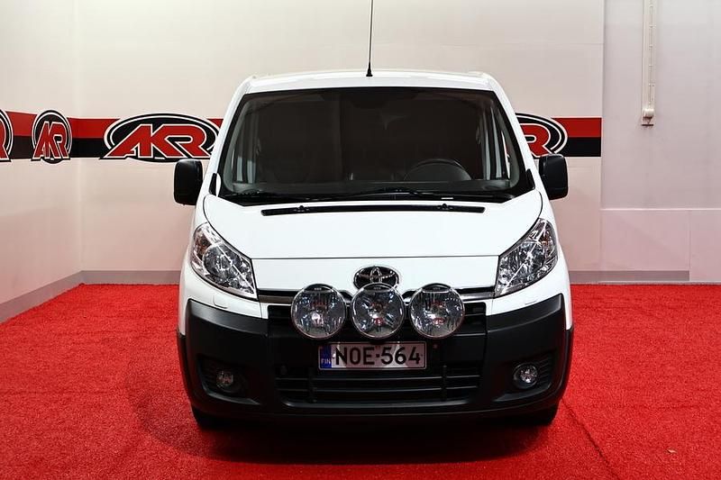 Käytetty Toyota Proace Life 128 HP (94 kW) 2015 Valkoinen Tila-auto