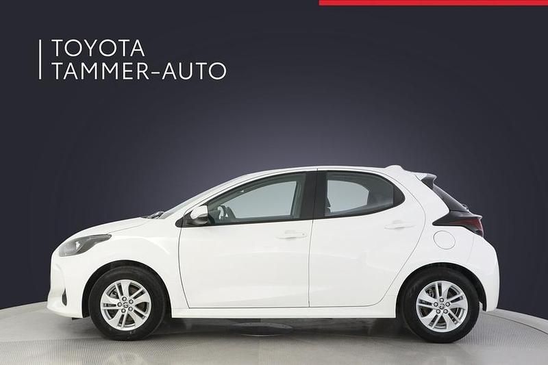 Käytetty Toyota Yaris Hybrid Active 116 HP (85 kW) 2024 Viistoperä