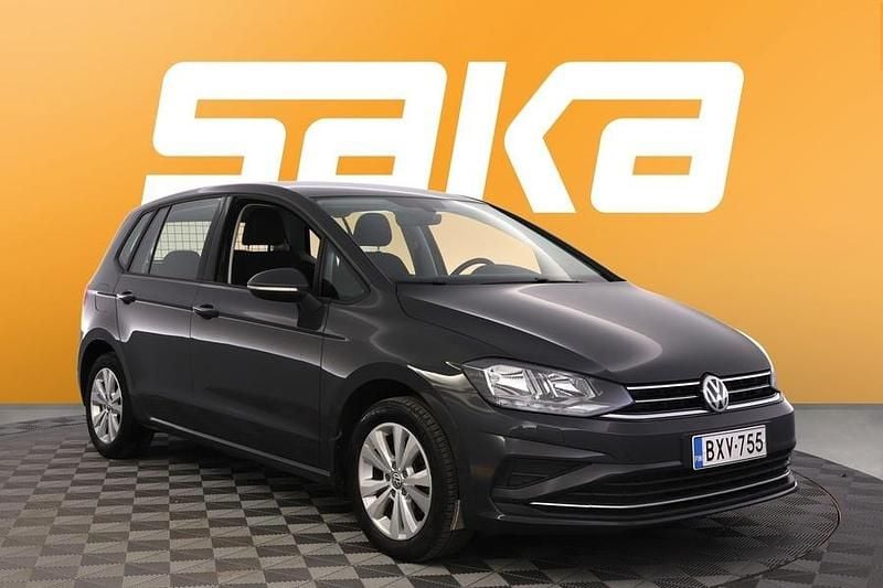 Käytetty VW Golf Sportsvan Comfortline 131 HP (96 kW) 2019 Tila-auto