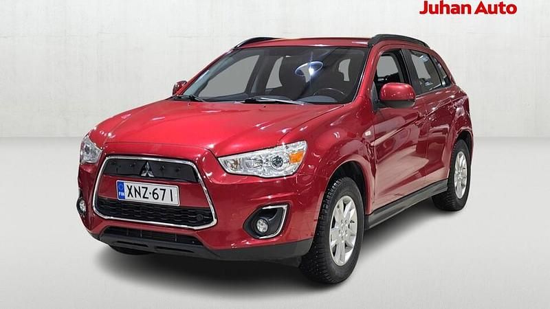 Käytetty Mitsubishi ASX Invite 150 HP (110 kW) 2016 Punainen Katumaasturi