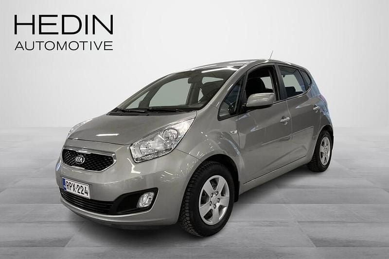 Käytetty Kia Venga EX 90 HP (66 kW) 2013 Hopea Viistoperä