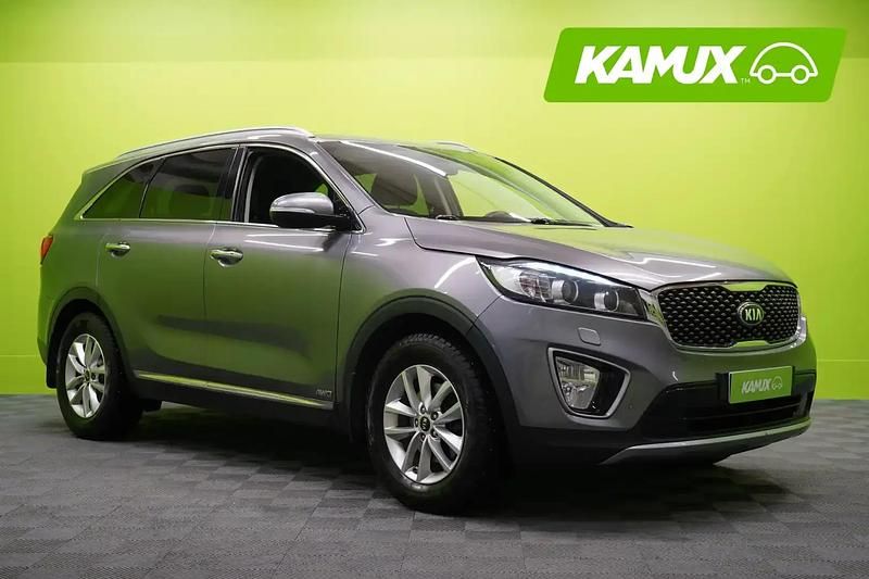 Hopea / harmaa Käytetty 2015 Kia Sorento EX Katumaasturi | 19 750 € (Hieman kallis) - Kuva 1/4