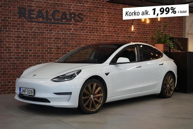 Käytetty 2020 Tesla Model 3 Performance Sedan | 20 900 € (Perustarjous) - Kuva 1/4