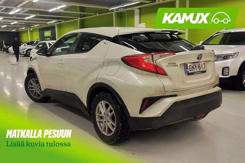 Käytetty Toyota C-HR 122 HP (89 kW) 2019 Valkoinen Katumaasturi