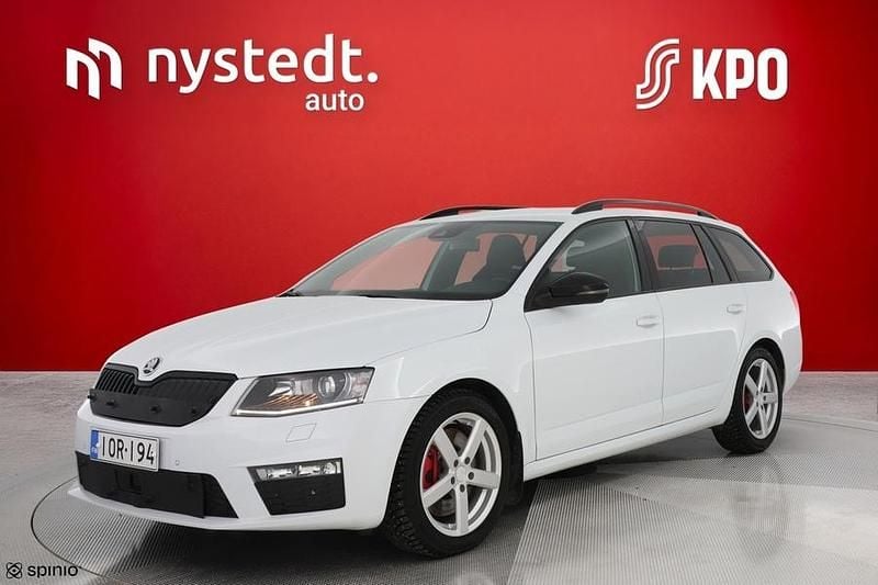 Valkoinen Käytetty 2015 Skoda Octavia RS Farmari | 12 900 € (Perustarjous) - Kuva 1/3