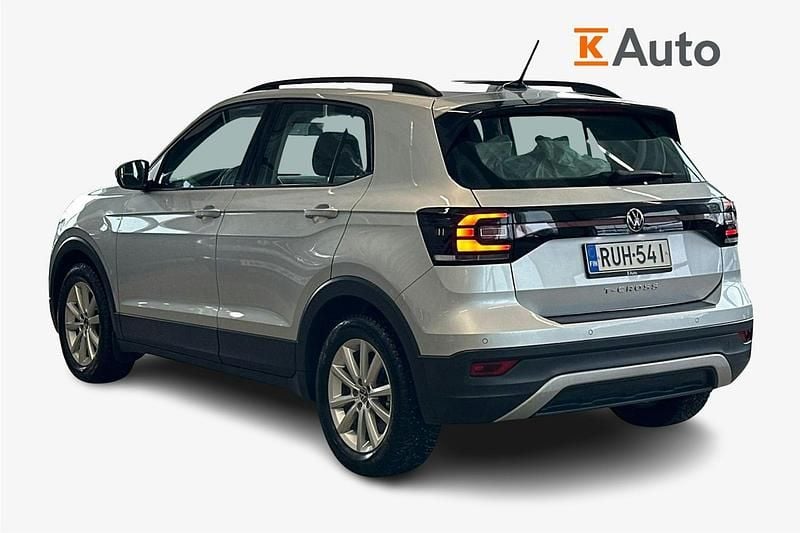 Käytetty VW T-Cross Style 110 HP (80 kW) 2021 Hopea Katumaasturi