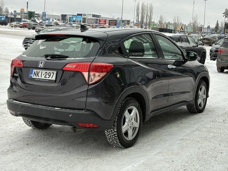 Käytetty Honda HR-V Elegance 131 HP (96 kW) 2016 Katumaasturi